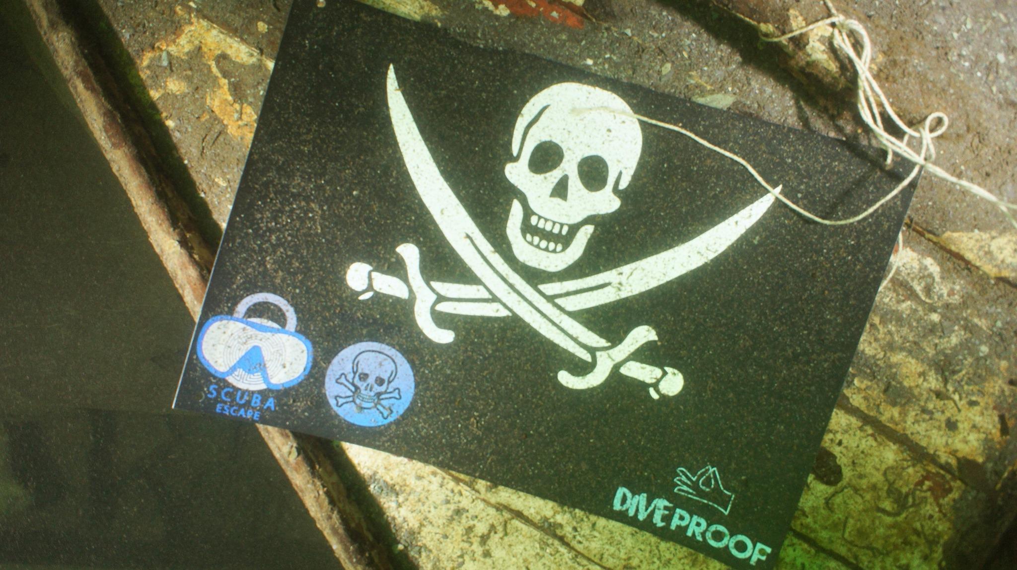 Megnyitott a világ első víz alatti szabadulószobája