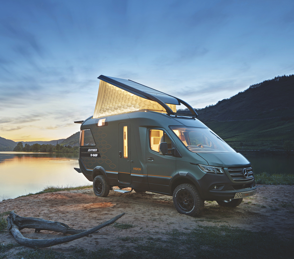 Ezzel a lakóautóval körbeutaznánk a földet