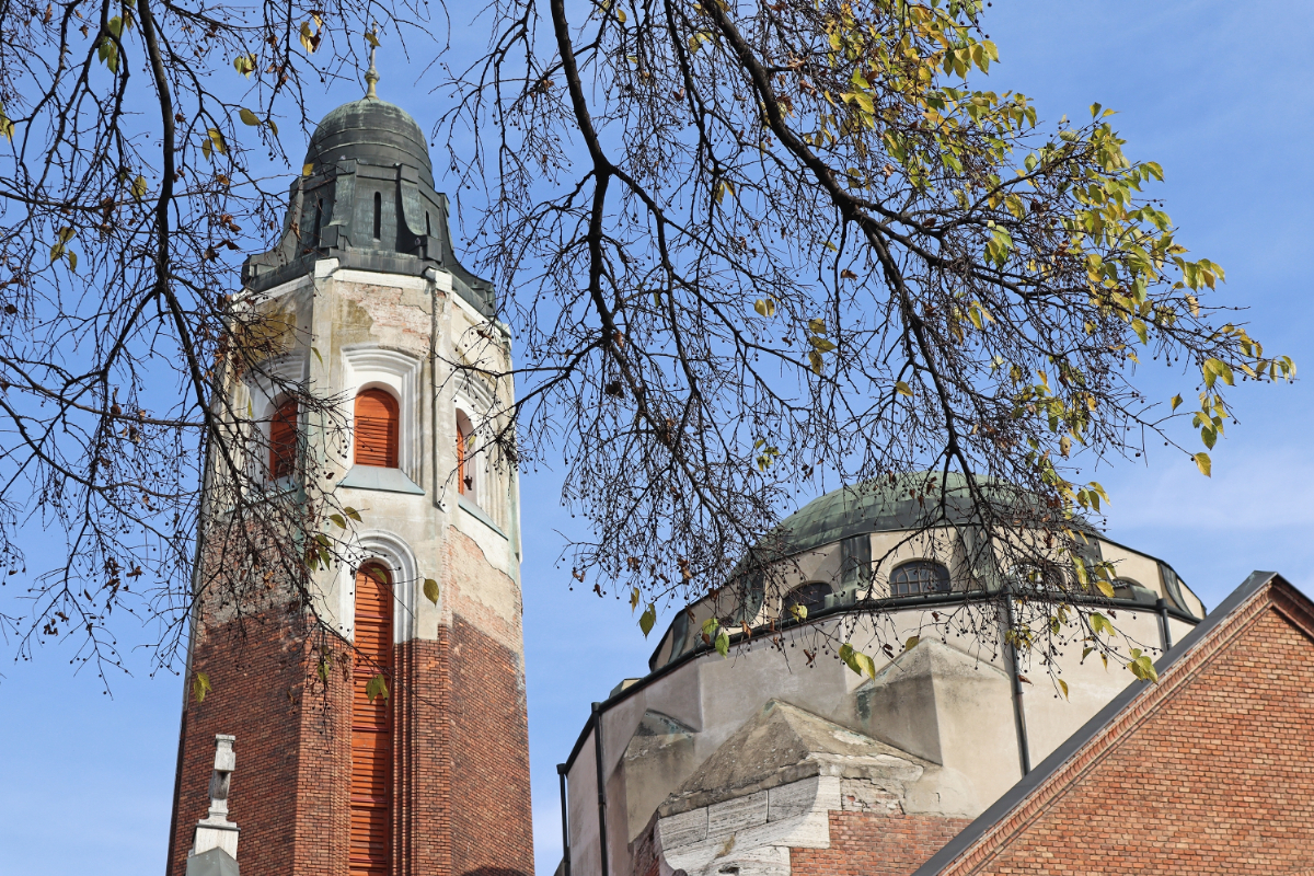 Egy bádogosmester titka: 117 éves időkapszulát találtak a debreceni templomtoronyban