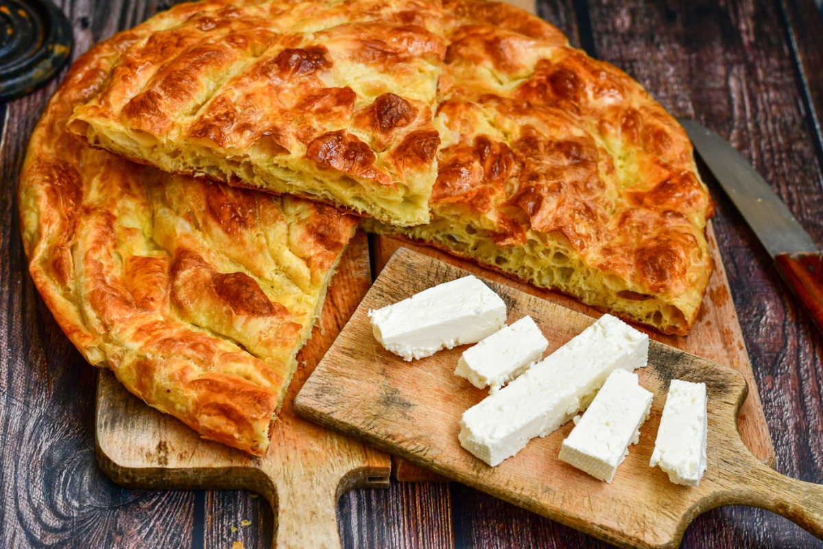 Otthon is percek alatt elkészíthető ez a sajtos finomság, ami meghódította Bulgáriát