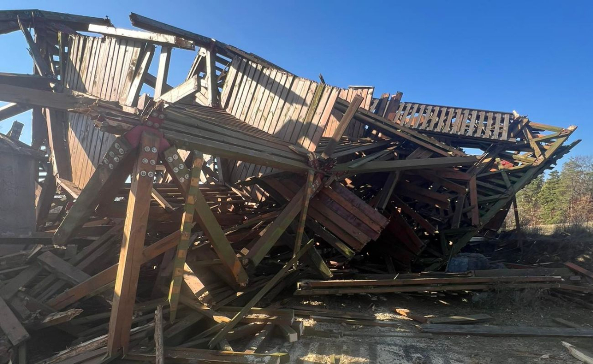 Ledöntötték a Mecsek ikonikus kilátóját