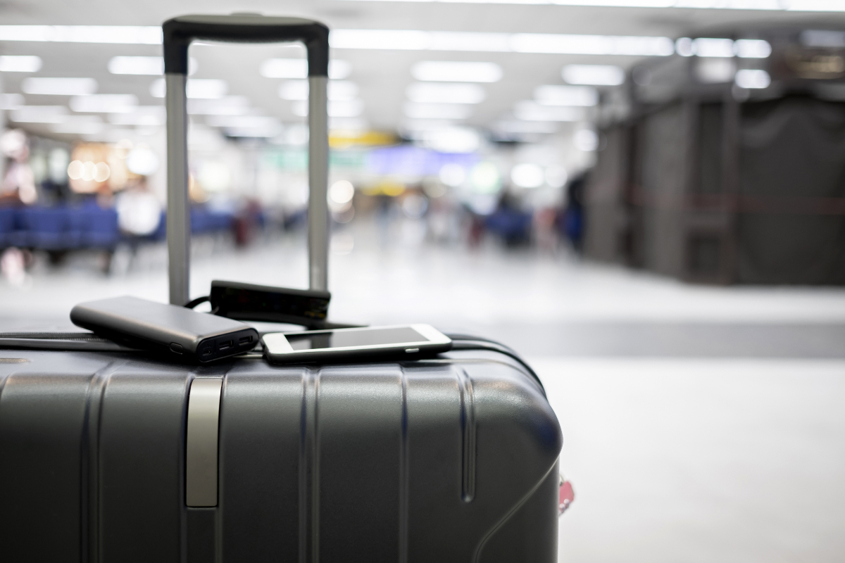 3 betű, ami megmentheti a powerbankodat utazás előtt