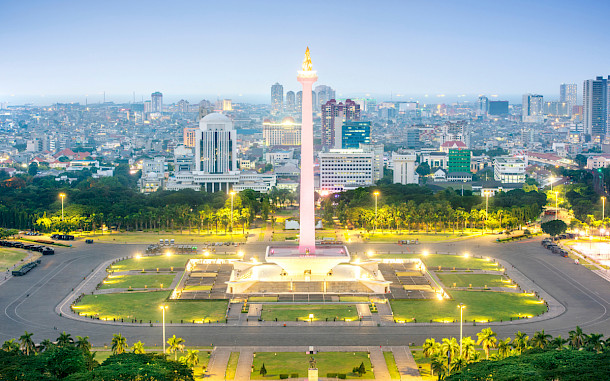 leolintang/Shutterstock