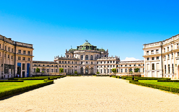 Marco Fine, Shutterstock