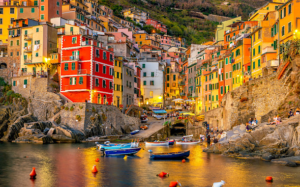 f11photo, Shutterstock