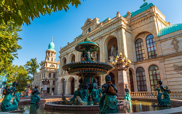 Vastram, Shutterstock