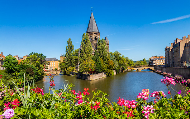 Olha Solodenko/Shutterstock