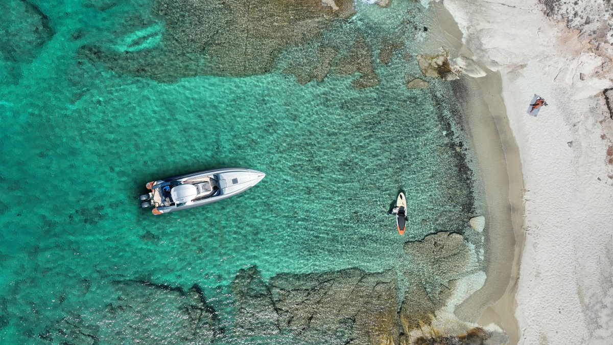 5 gyönyörű homokos strand Görögországban, amit még nem leptek el a turisták