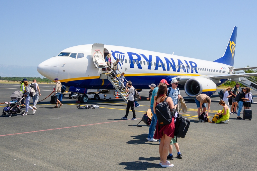 Meglepő, miket vihetsz fel a fedélzetre: a legfurcsább tárgyak, amiket a Ryanair engedélyez