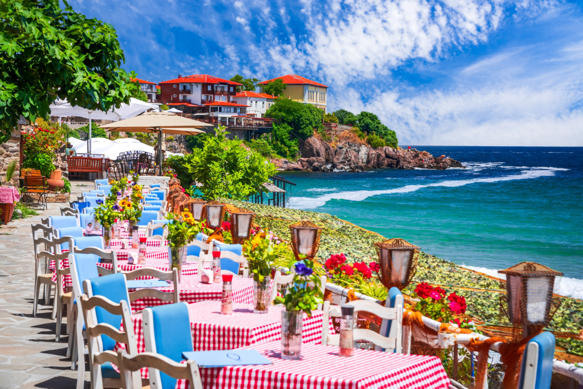 7 olcsó európai tengerpart, ahol 50 euró alatt is megvan egy éjszaka