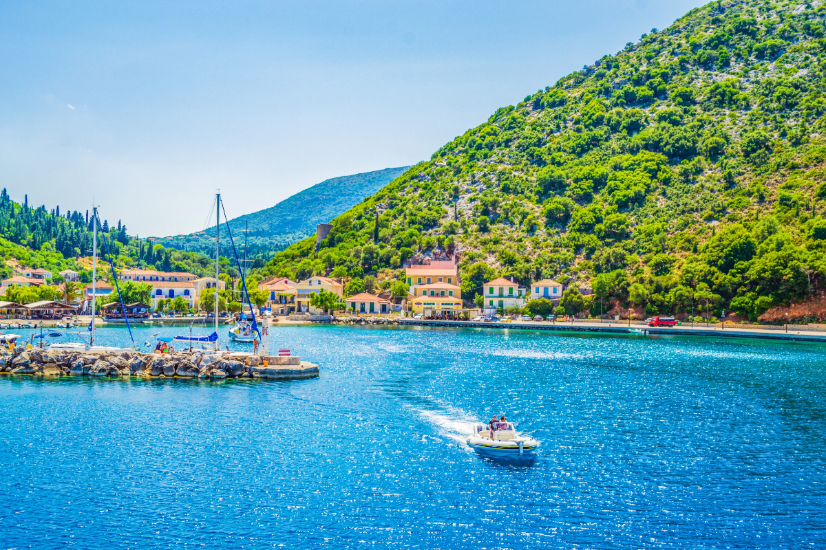 A vadregényes görög sziget, amely Zákinthosz árnyékában maradt
