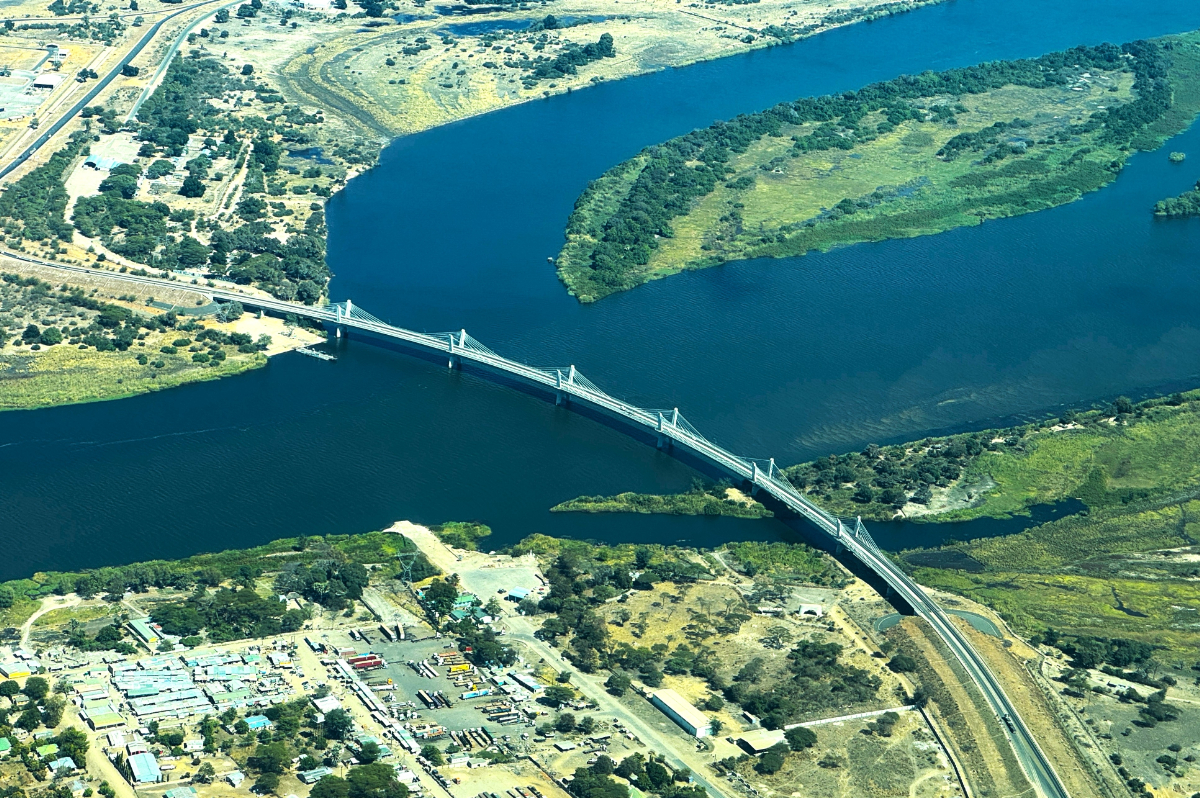 Négy ország határán ível át ez a különleges híd Afrikában