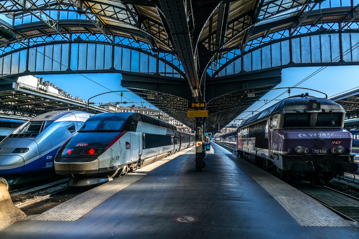 Régóta várt expresszvonat könnyítheti meg a párizsi utazást, már az indulás dátuma is megvan