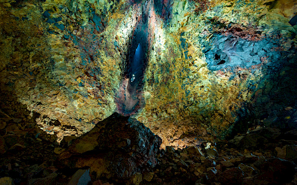 Szymon Barylski, Shutterstock