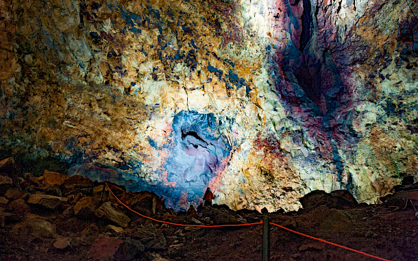 Szymon Barylski, Shutterstock