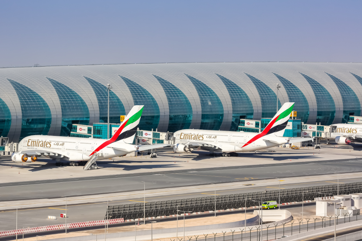 Végleg bezár Dubaj nemzetközi repülőtere, hatalmas átállás jön