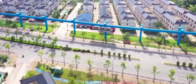 Energiatakarékos függővasúttal reformálja Kína a tömegközlekedést