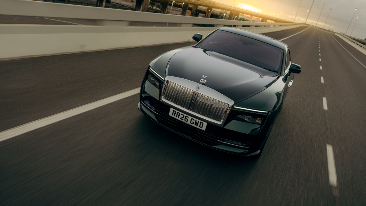 680 lóerővel érkezett meg minden idők legerősebb Rolls-Royce modellje