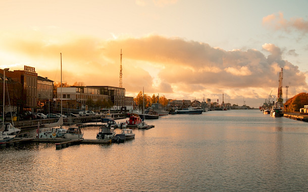 Nils Jaunsubrens / Shutterstock