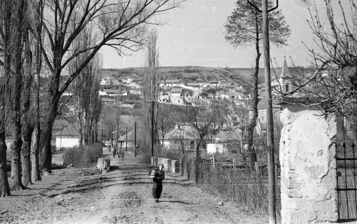 Közel 1500 ember élt a föld alatt ebben a magyar faluban